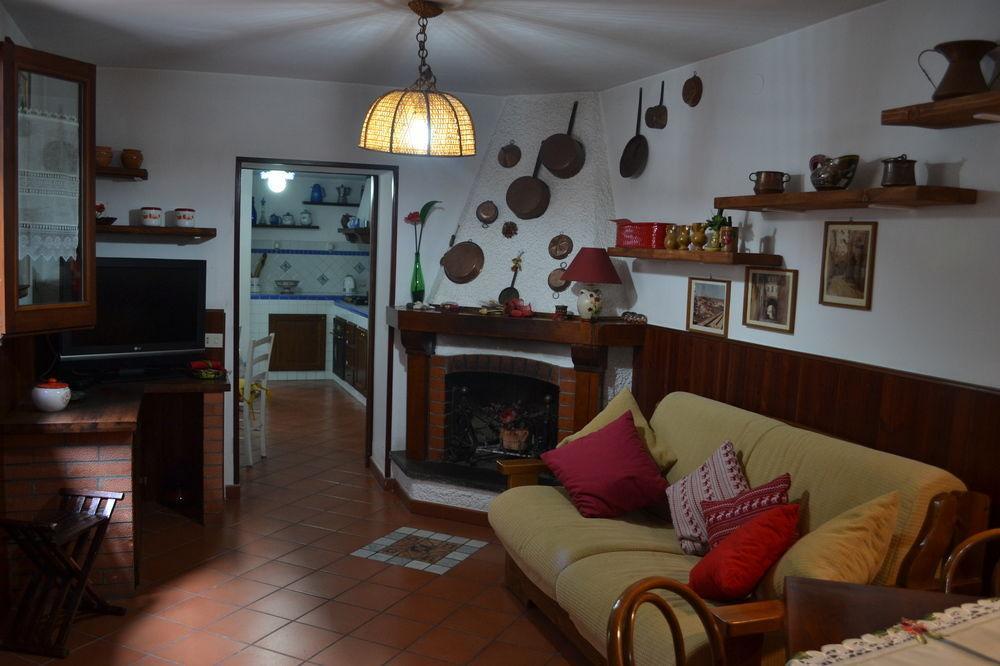 Villa Rosa Etna Apartments Дзаферана Етнеа Екстериор снимка